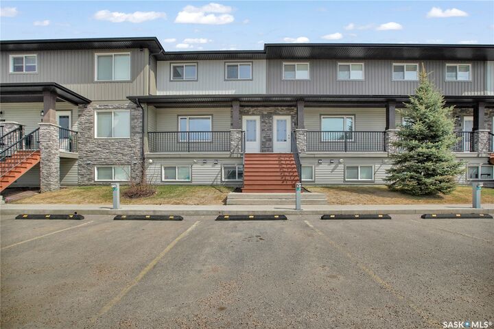 Property Photo:  210 Rajput Way 511  SK S7W 0V7 