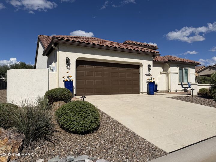 Property Photo:  61162 E Arbor Basin Road  AZ 85623 