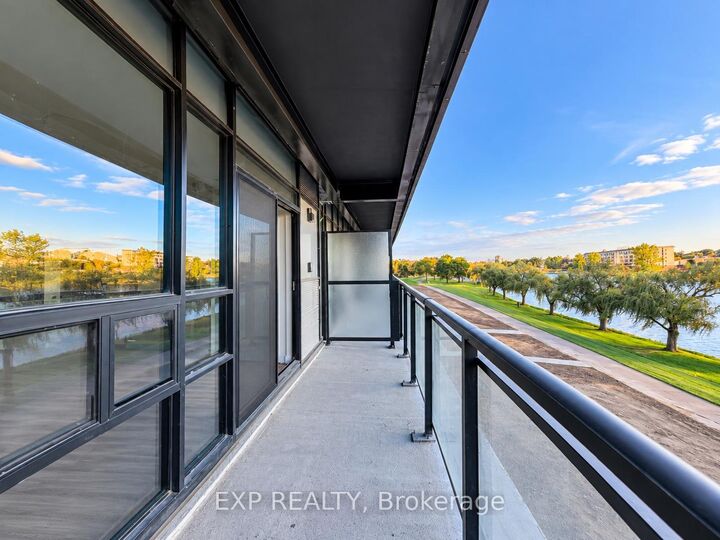 Property Photo:  350 Prince Charles Drive W 226  ON L3C 5A6 