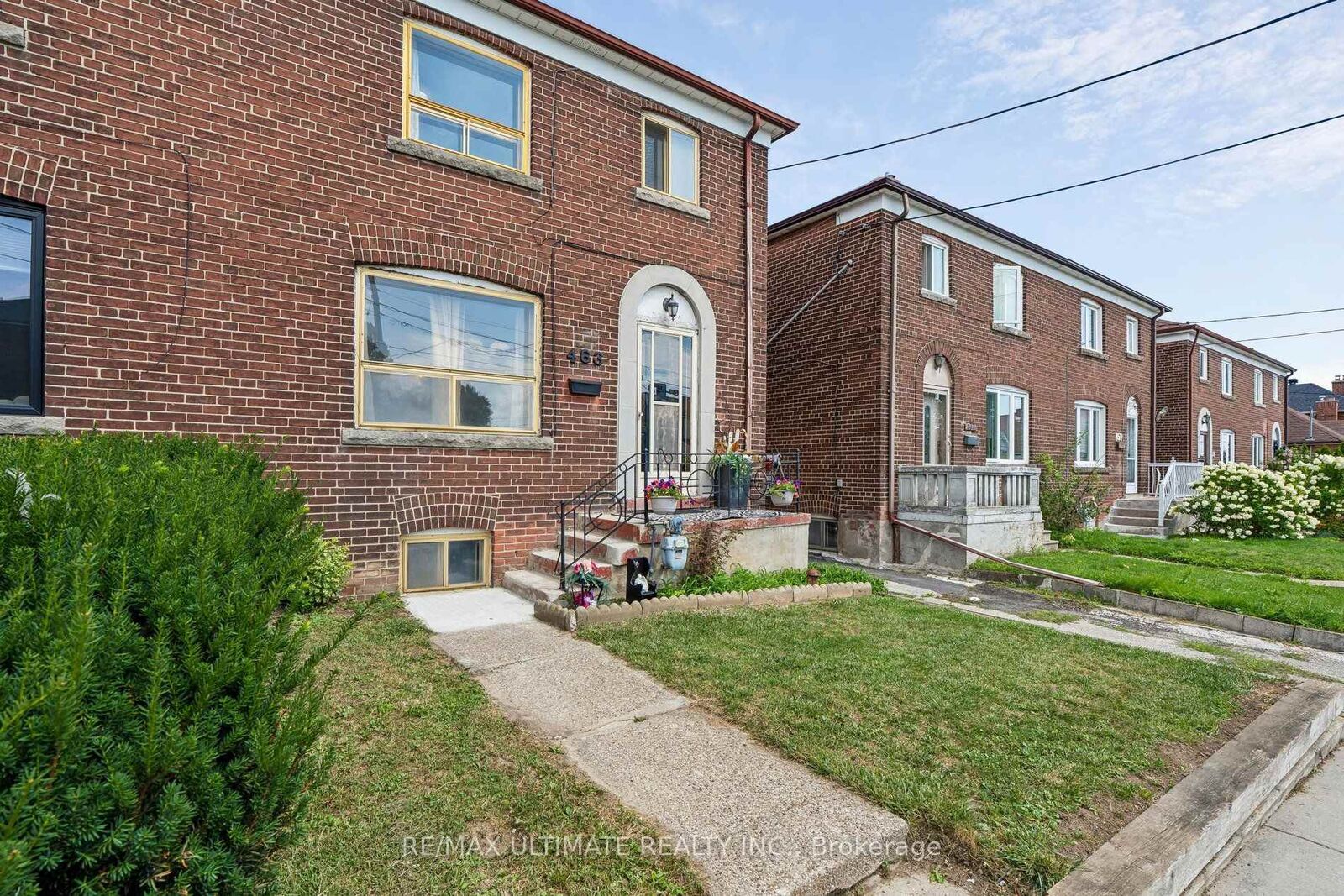 Photo de la propriété:  463 Oakwood Avenue  ON M6E 2W4 