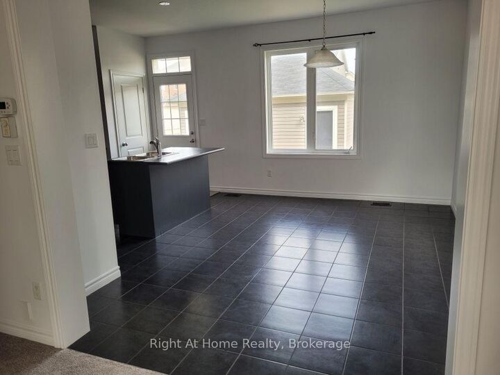Property Photo:  294 Brookhill Boulevard  ON L1C 0M1 