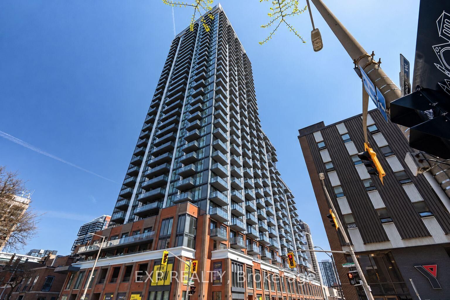 Property Photo:  75 James Street S 1604  ON L8P 2Y9 