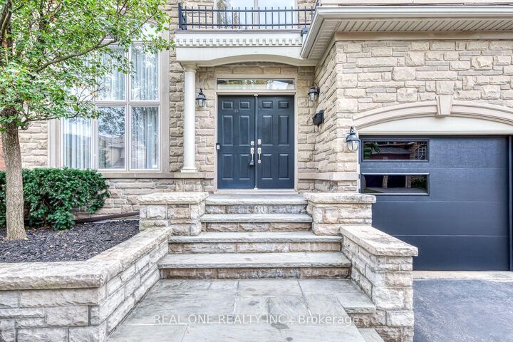 Property Photo:  2456 Bon Echo Drive  ON L6H 7P9 