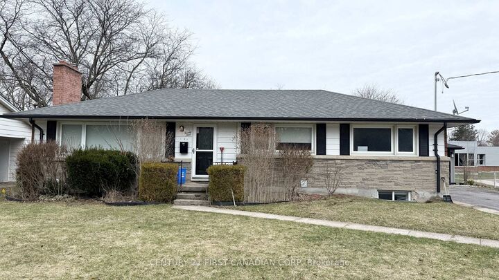 Photo de la propriété:  29 Ford Crescent Upper  ON N6G 1H8 