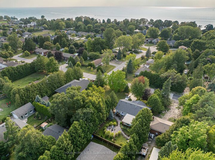 Photo de la propriété:  10 Hamilton Street  ON N0M 1G0 