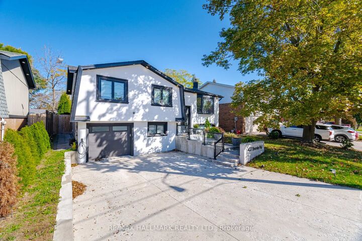 Property Photo:  407 Bronte Road  ON L6L 5C3 