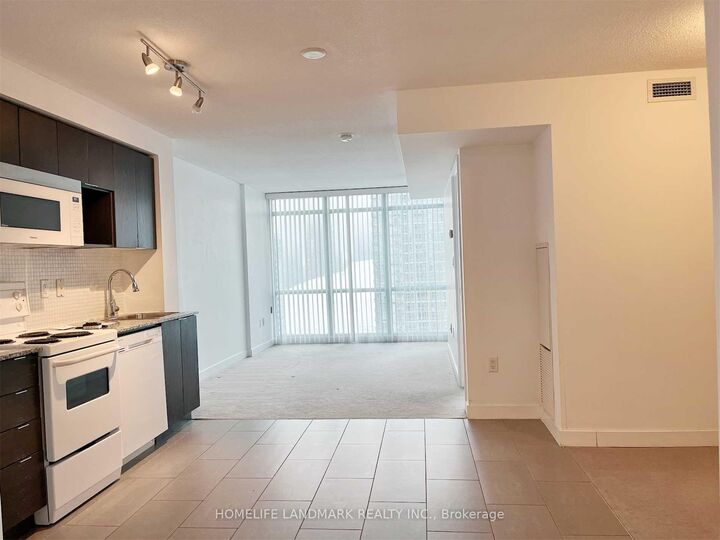 Property Photo:  15 Fort York Boulevard 3607  ON M5V 3Y4 