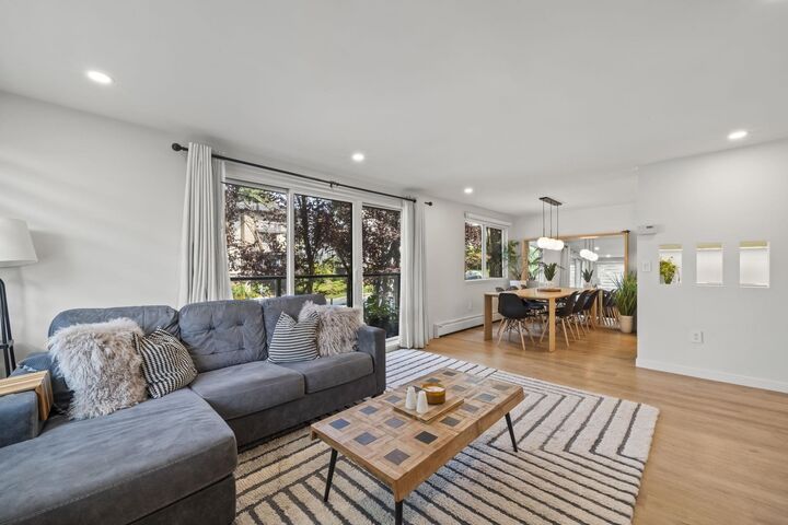 Property Photo:  327 W 2nd Street 206  BC V7M 1E2 