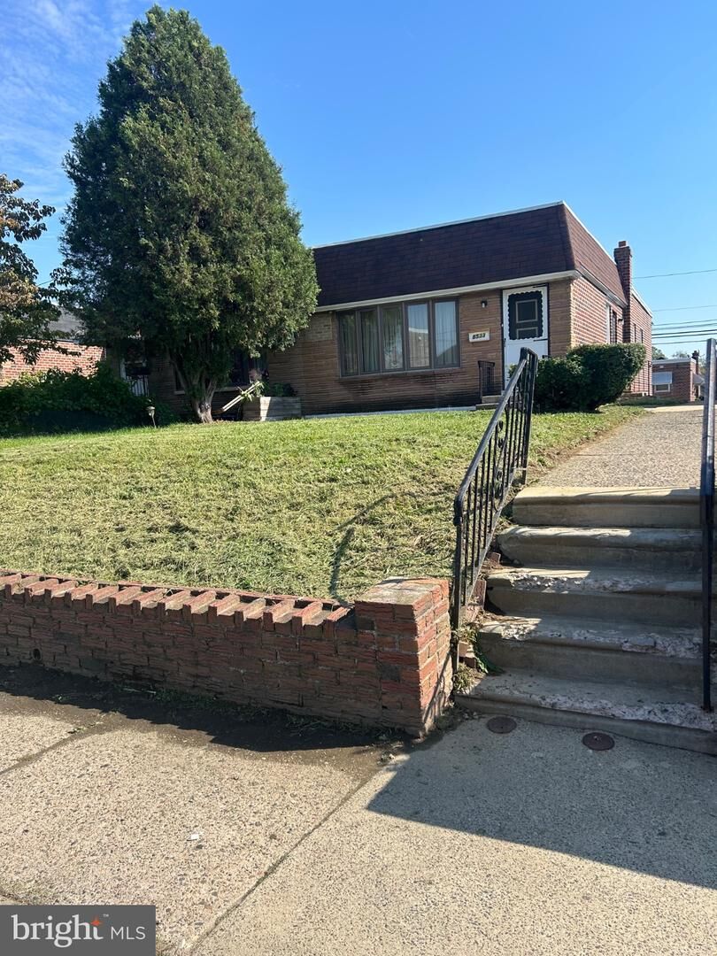 Property Photo:  8533 Bustleton Avenue  PA 19152 