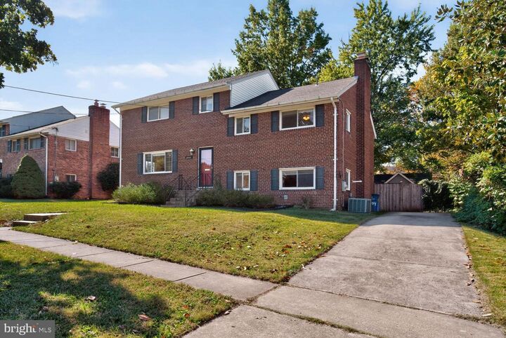 Property Photo:  10004 Belhaven Road  MD 20817 