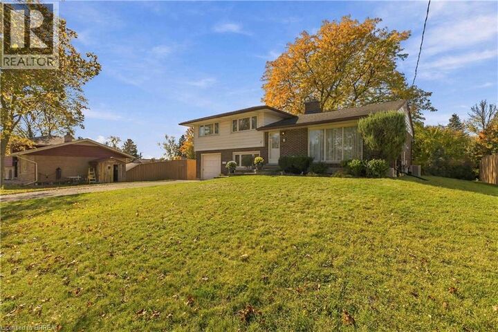 Property Photo:  47 Evergreen Crescent  ON N2M 4J3 