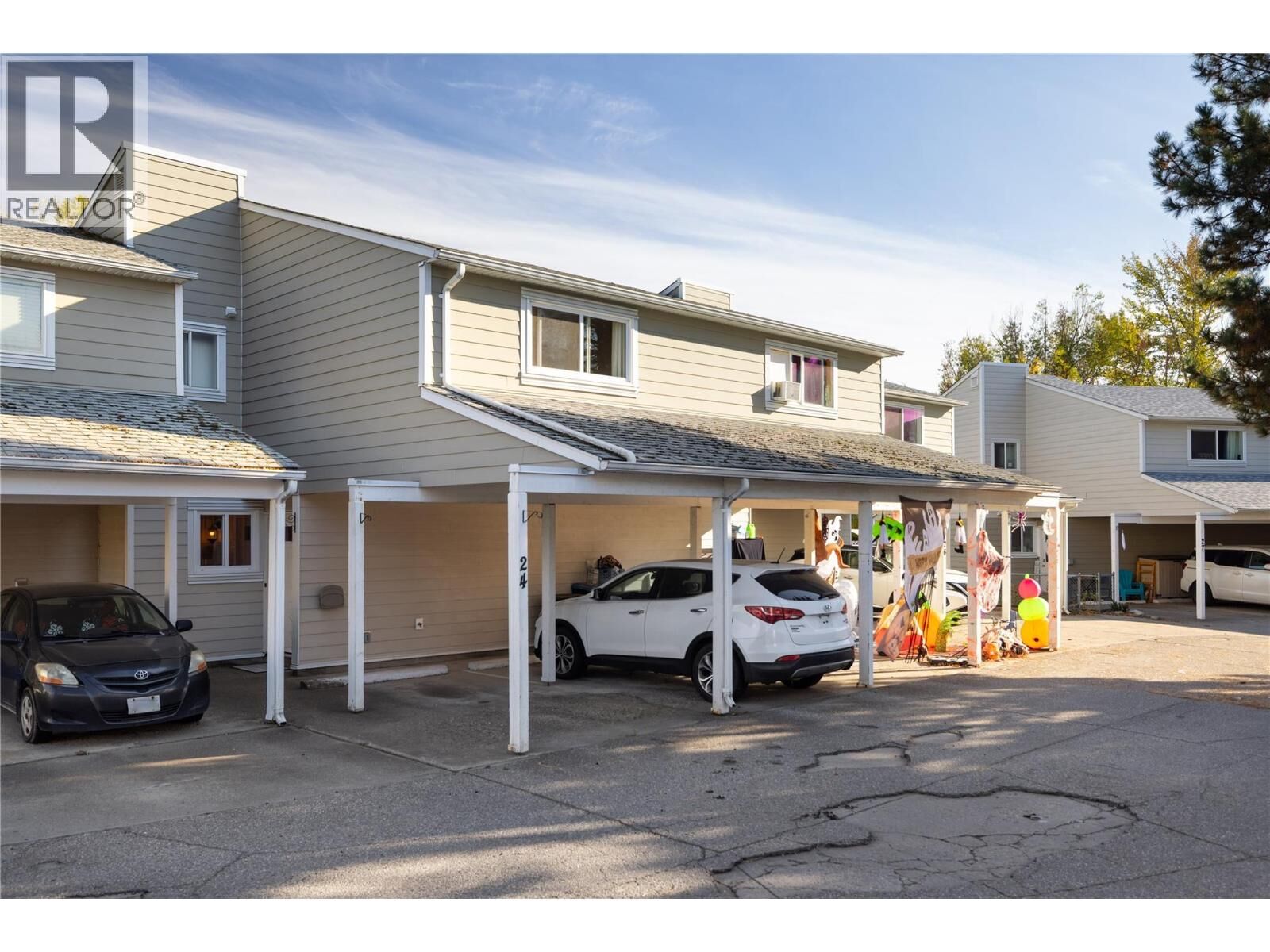 Property Photo:  4910 25 Avenue 24  BC V1T 5R6 