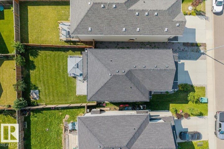 Property Photo:  22507 99 Avenue NW  AB T5T 7C2 
