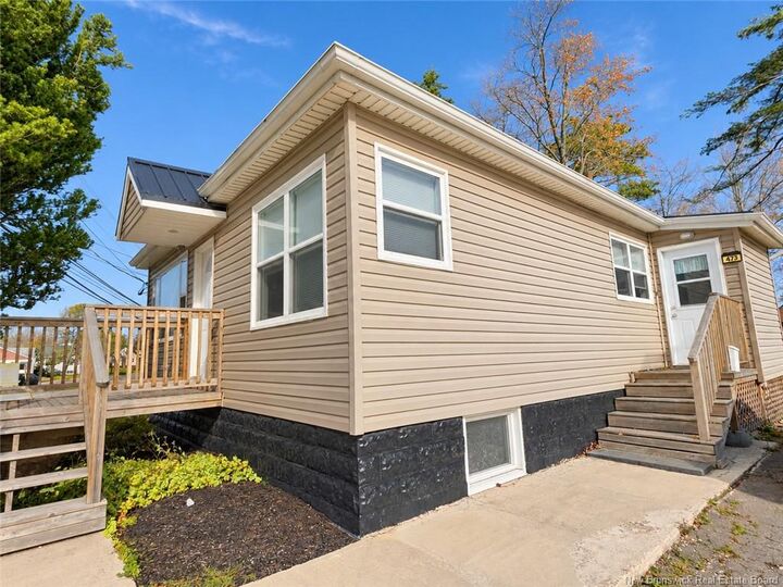 Property Photo:  473 Elmwood Drive  NB E1A 2X4 