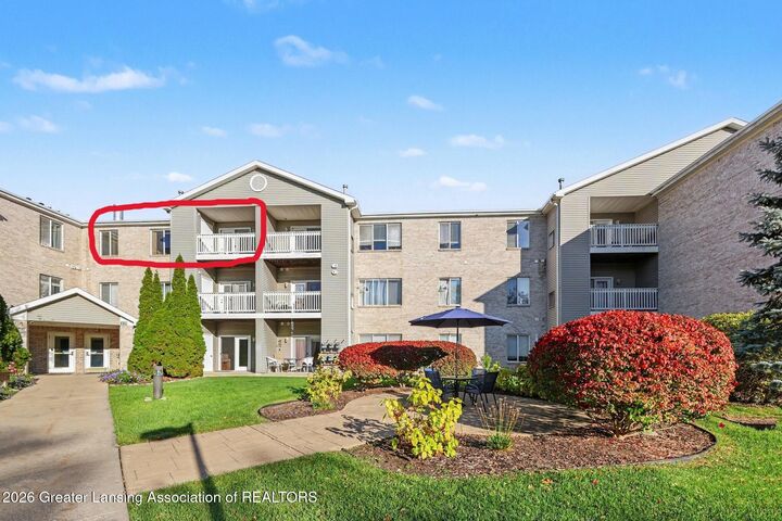 Property Photo:  338 W Saginaw Street  MI 48823 