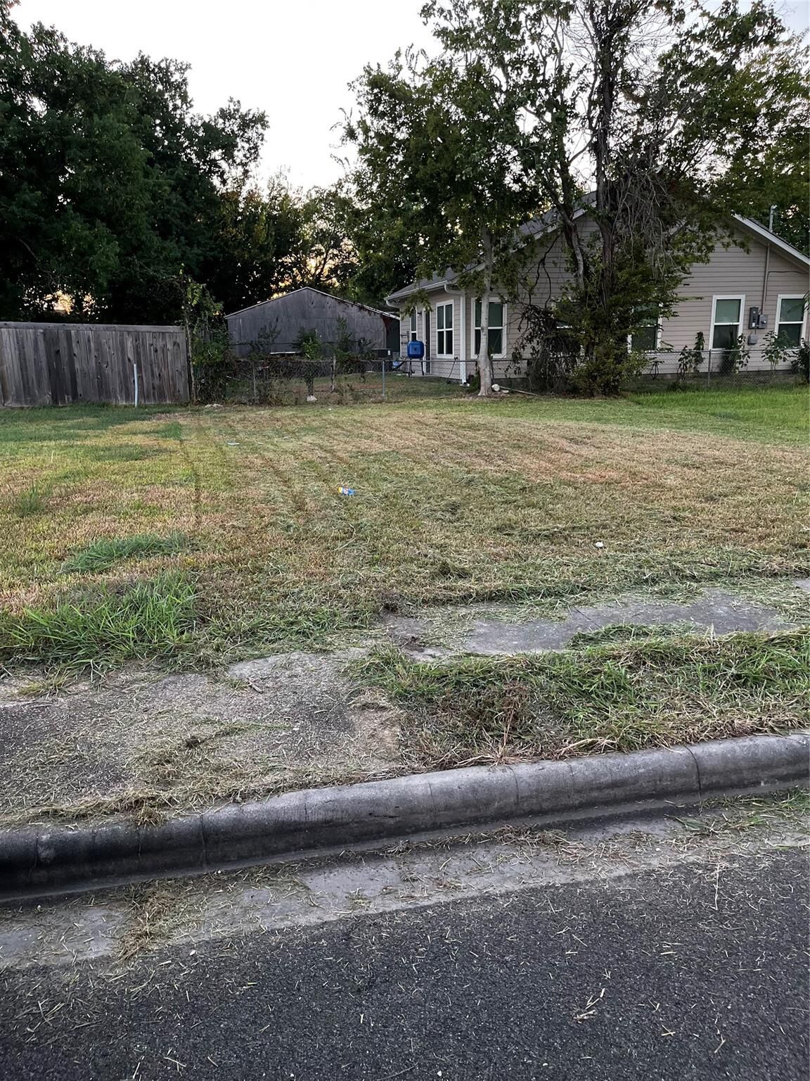 Property Photo:  705 Martin Luther King Street  TX 77520 