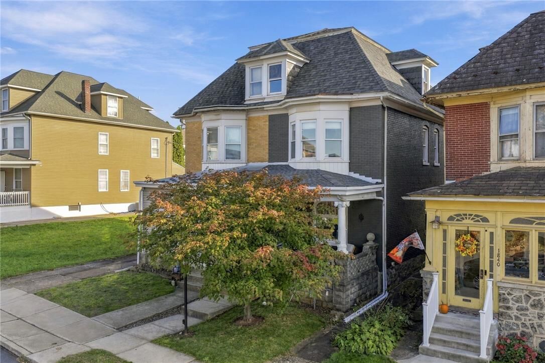 Property Photo:  1826 Ferry Street  PA 18042 