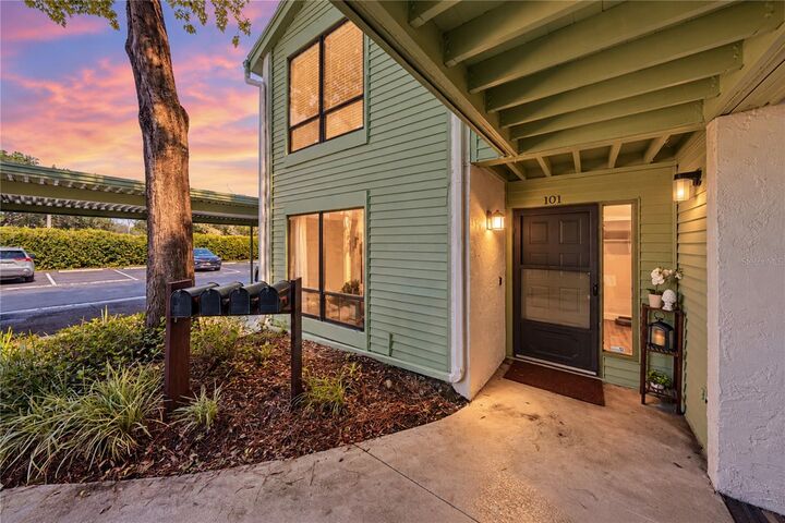 Property Photo: 4106 Pinelake Lane 101 FL 33618