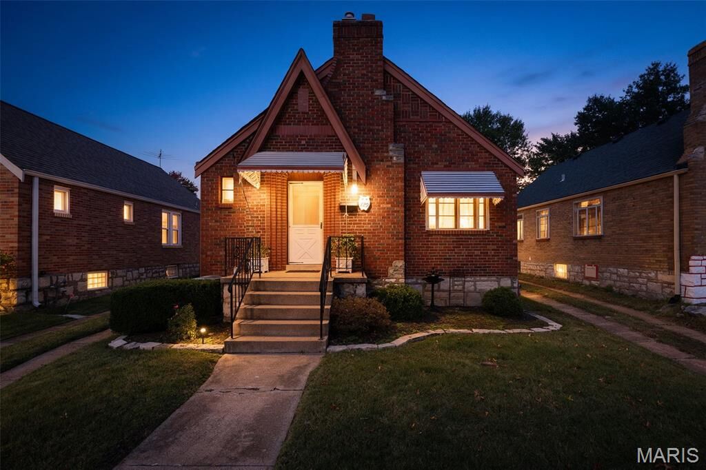 Property Photo: 729 Zeiss MO 63125