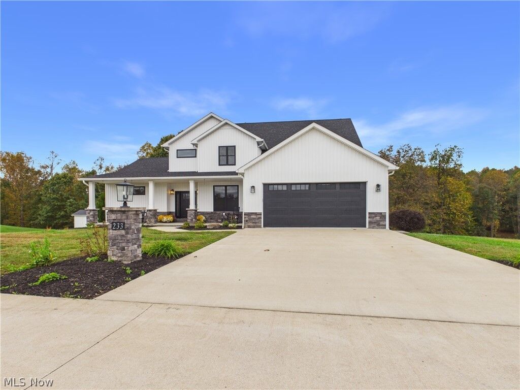 Property Photo:  233 Apple Hill Lane  WV 26104 