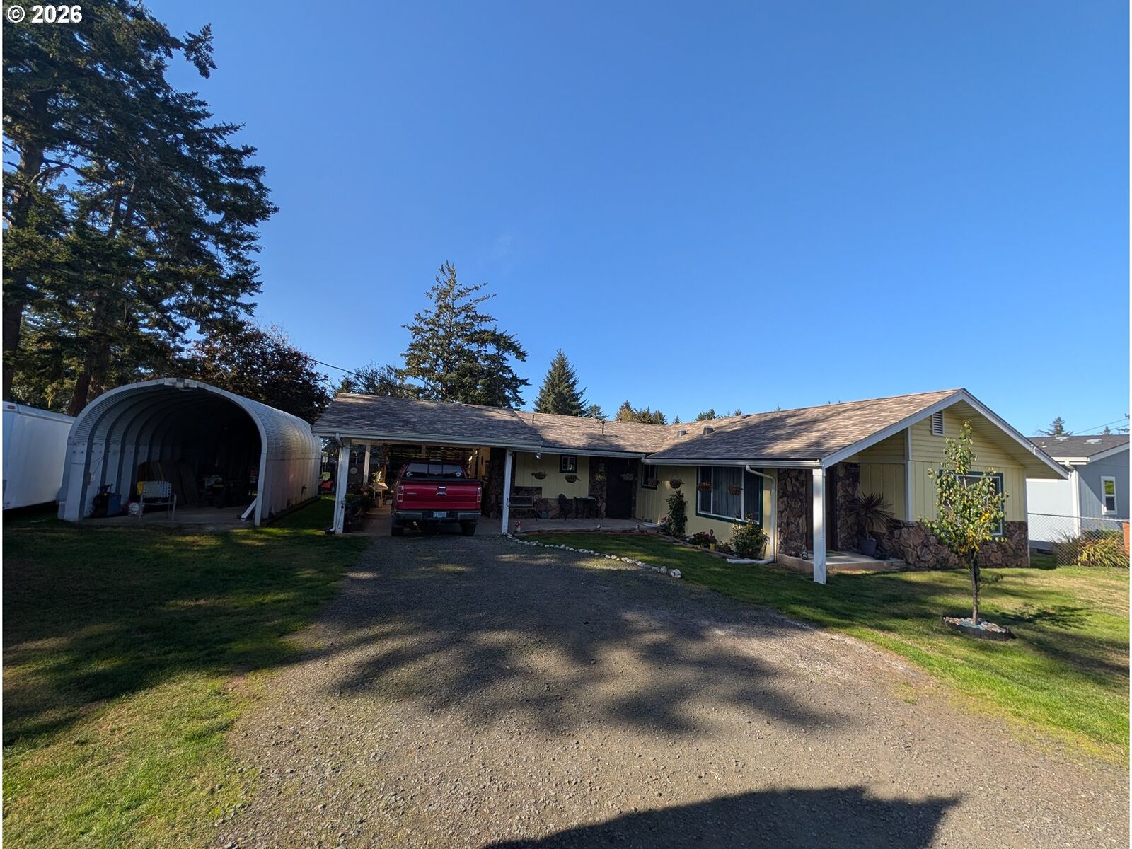 Property Photo:  63556 Grand Rd  OR 97420 