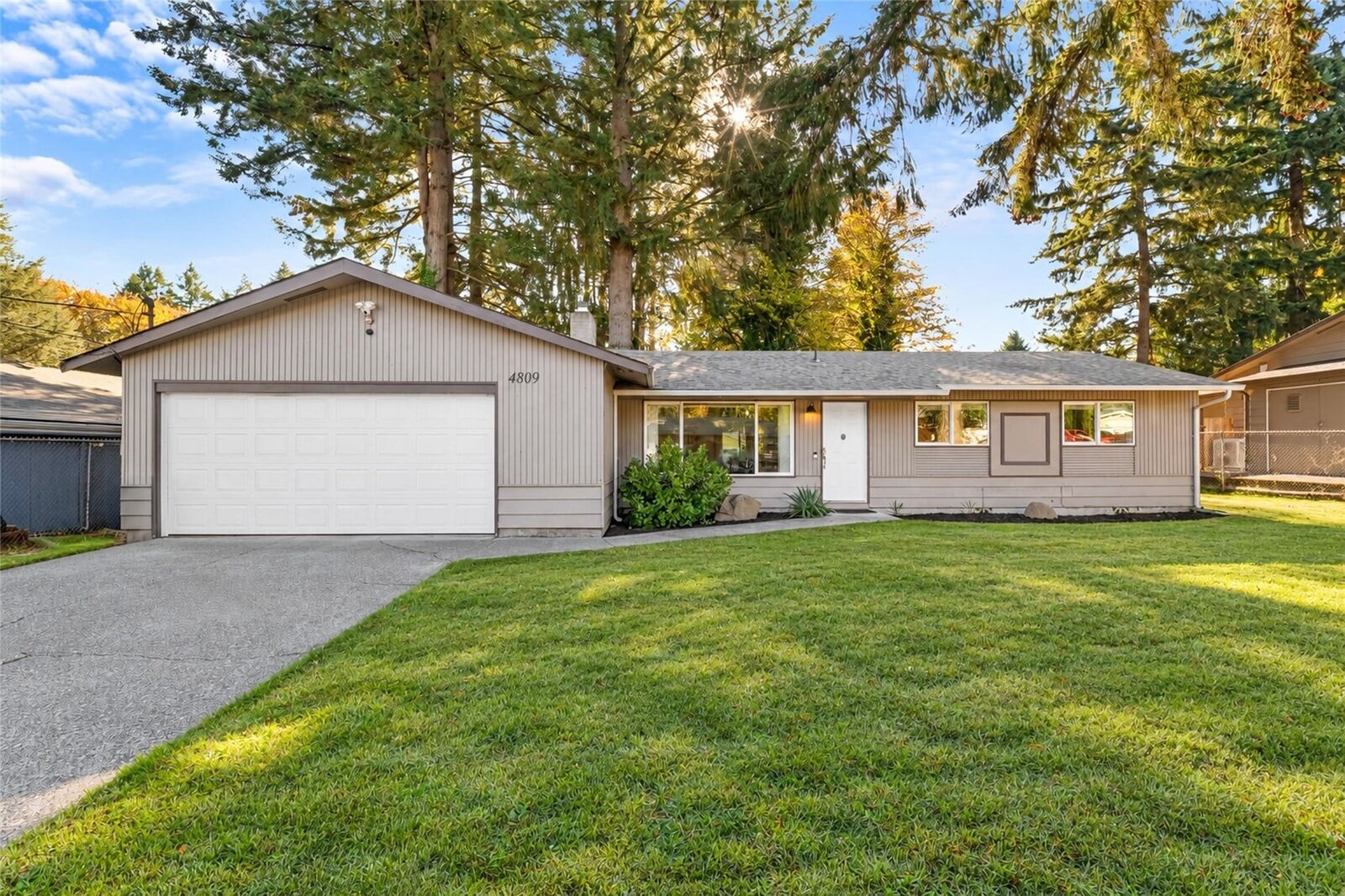 Property Photo:  4809  30th Court SE  WA 98503 