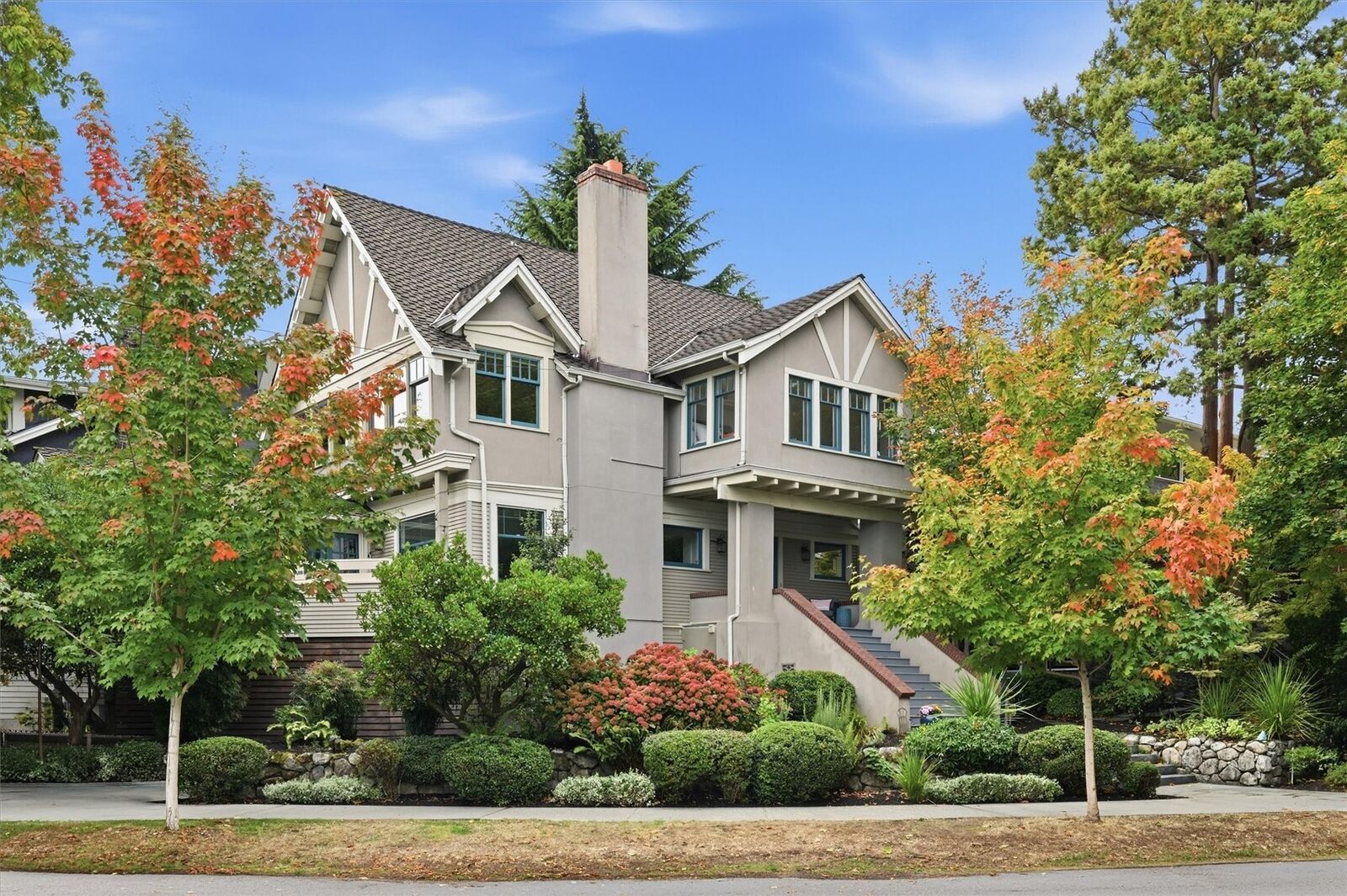 Property Photo:  419  Wheeler Street  WA 98109 