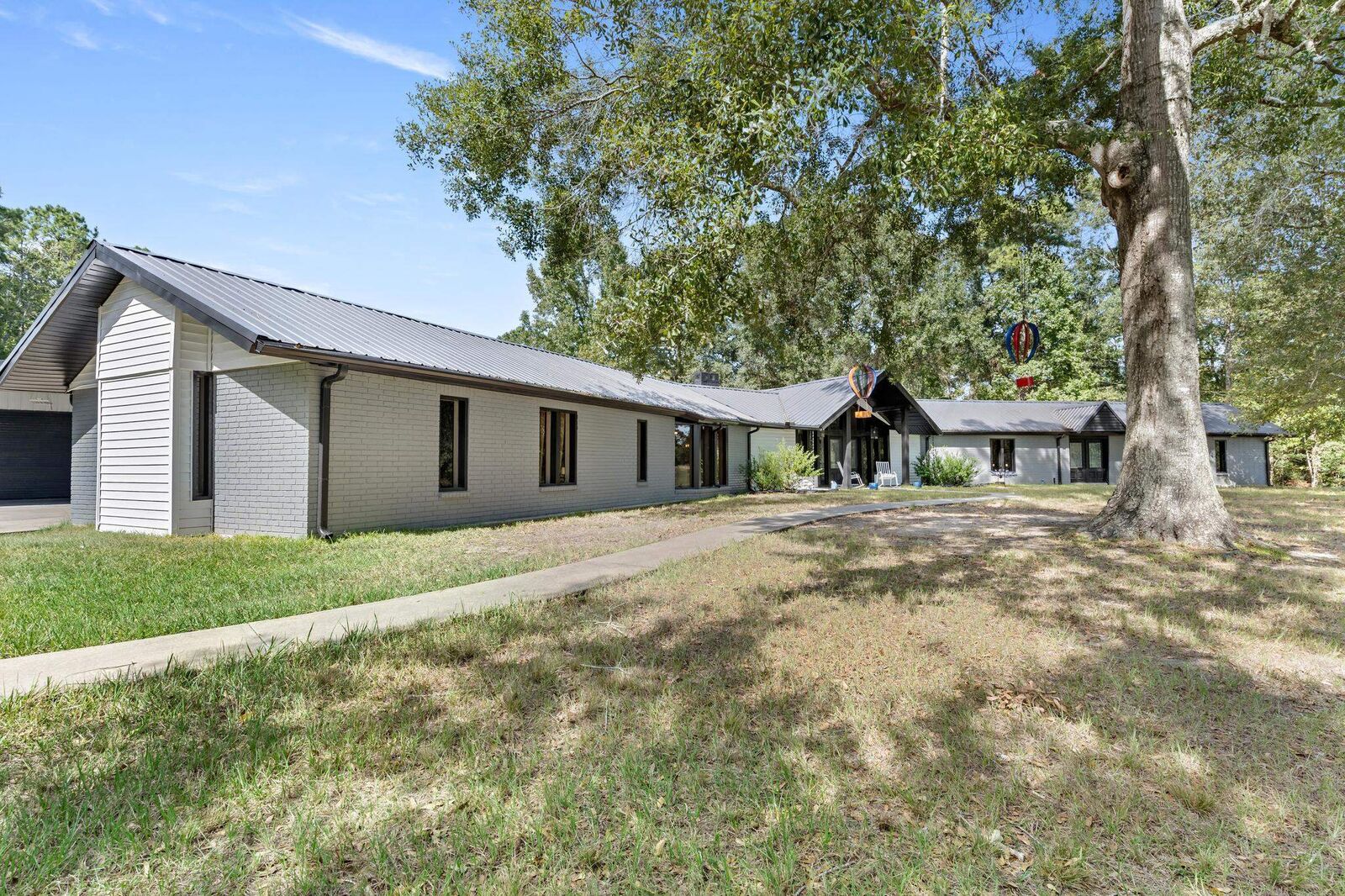 Property Photo: 15421 Hwy 12 TX 77632