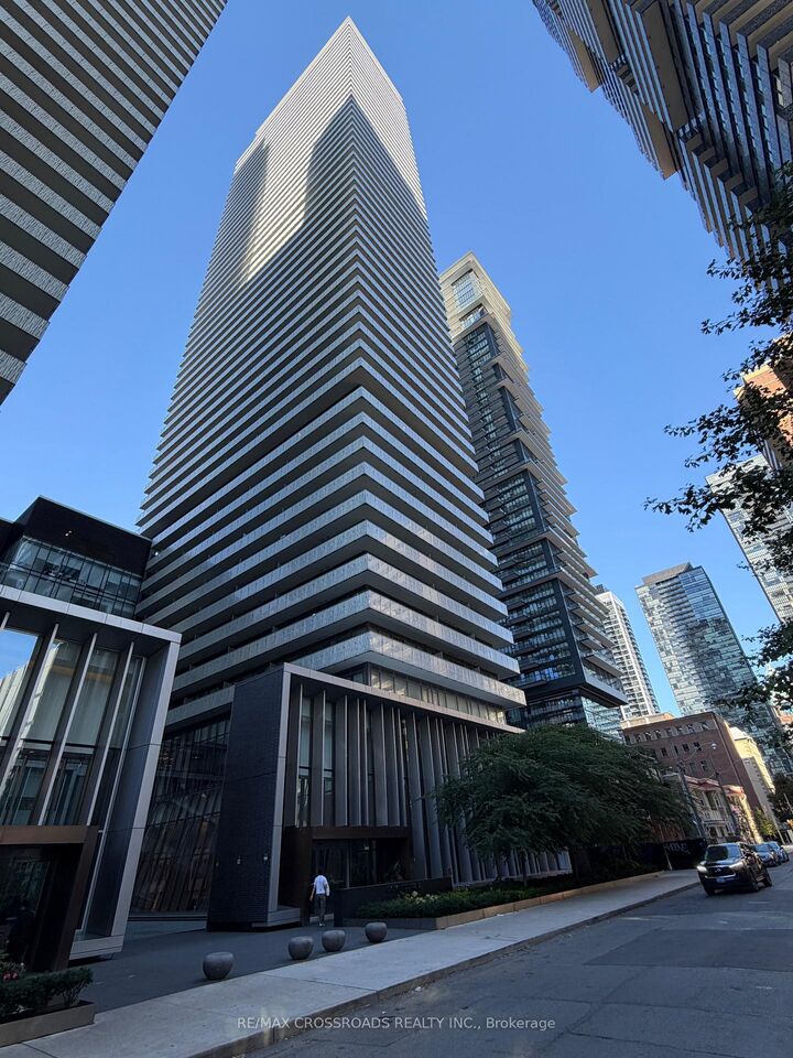 Property Photo: 50 Charles Street E 2713 ON M4Y 0C3
