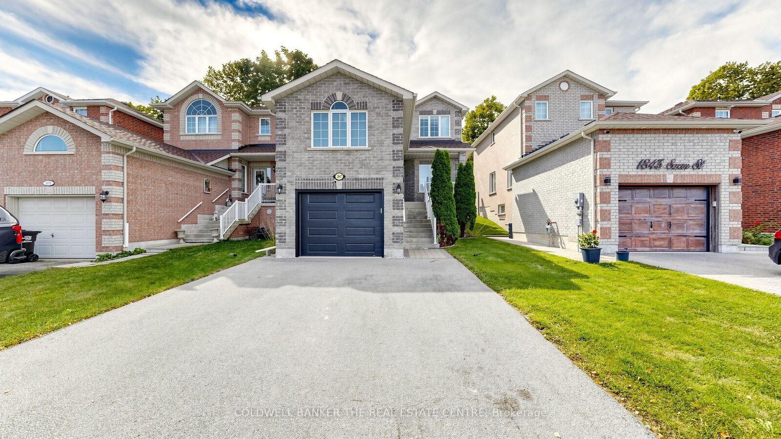 Property Photo:  1847 Swan Street  ON L9S 0B2 