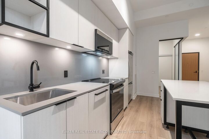 Property Photo:  740 Dupont Street 208  ON M6G 0A9 