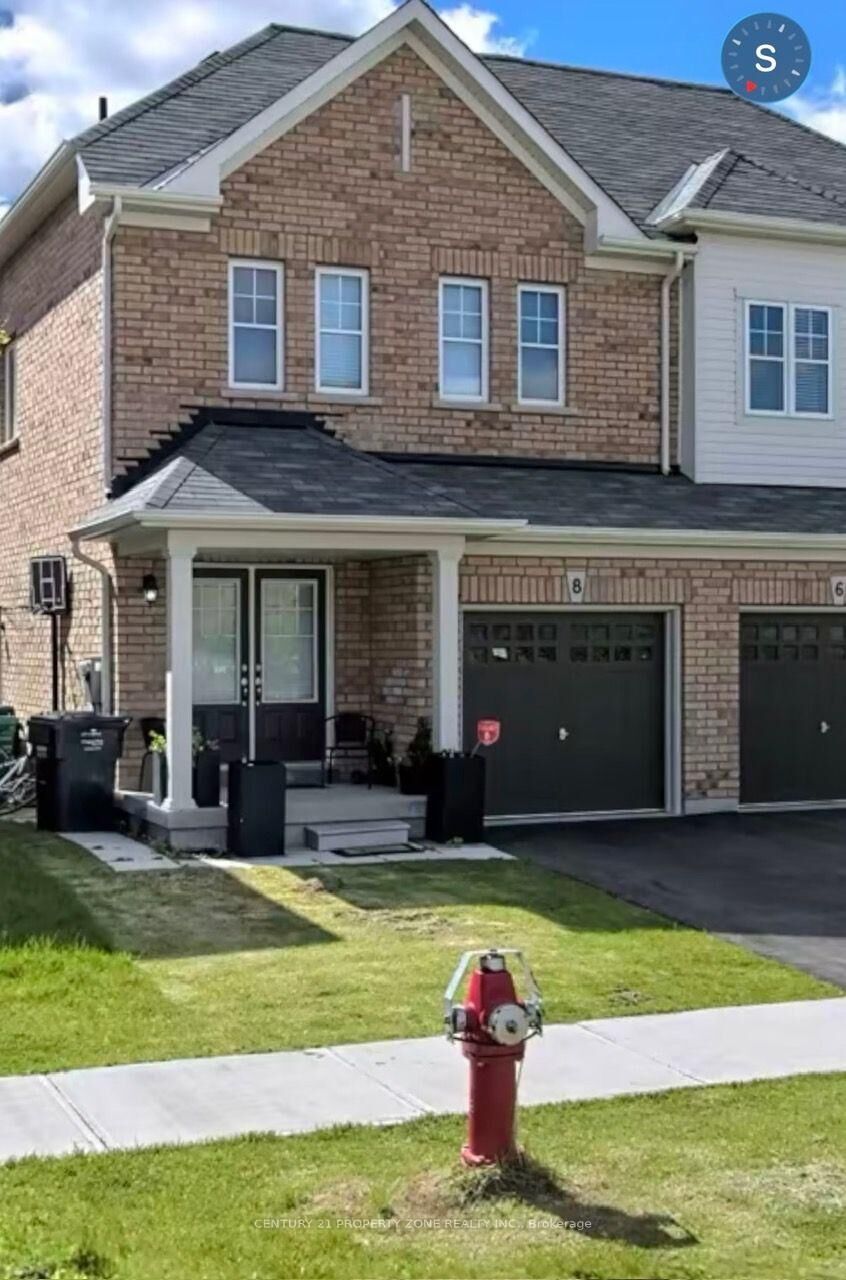 Property Photo:  8 Lanark Circle  ON L6X 5L3 