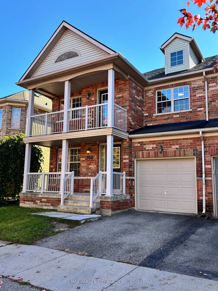 Property Photo:  100 Young Crescent  ON L0S 1J0 