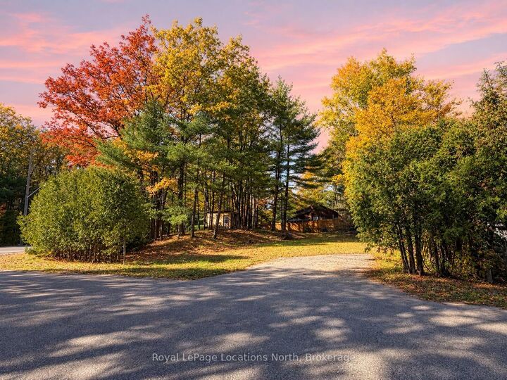 Photo de la propriété:  315 Sunnidale Road S  ON L9Z 2T7 