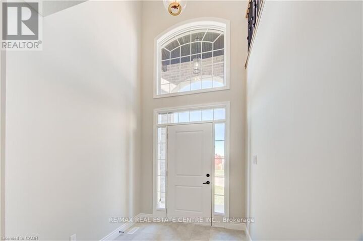 Property Photo:  1761 Finley Crescent  ON N6G 0W3 