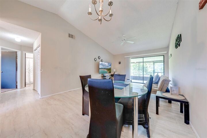 Property Photo:  2904 Squire Oak Court  FL 34769 