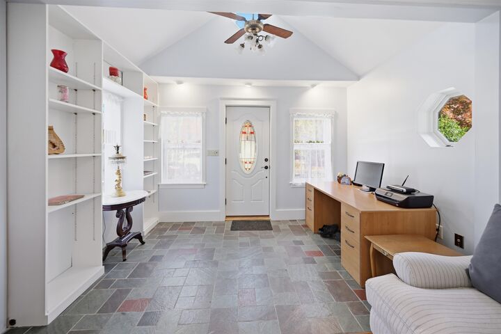 Property Photo:  11 Davis Park  NH 03865 