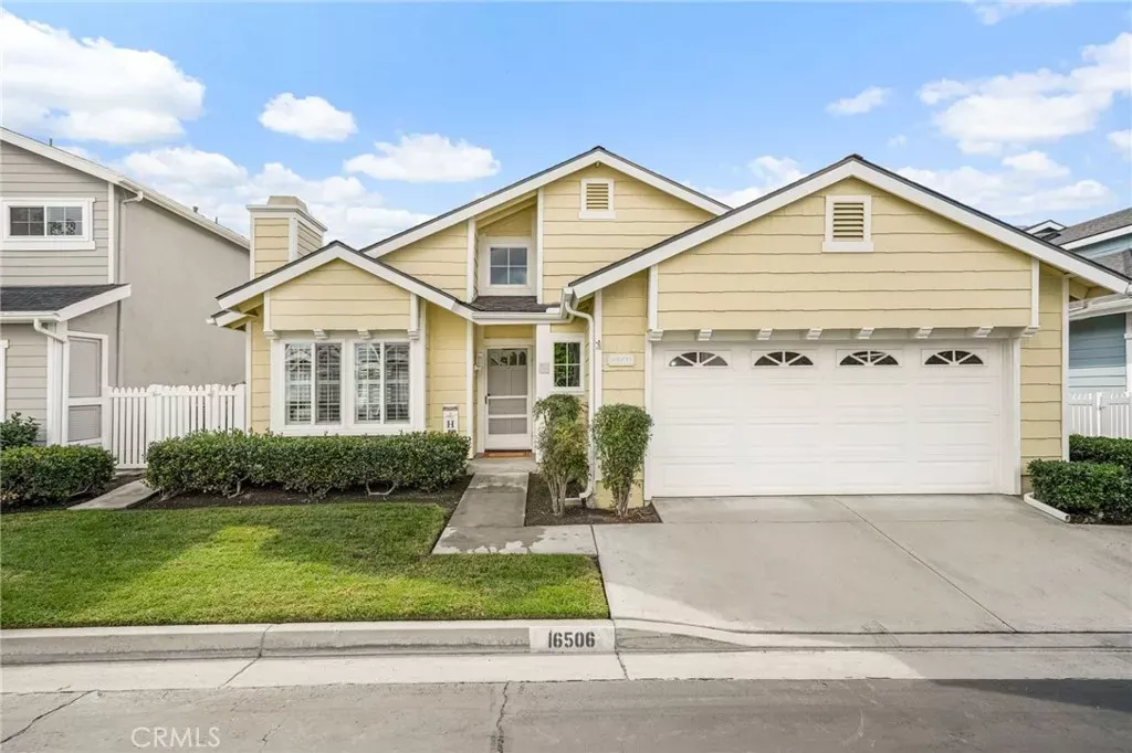 Property Photo:  16506 Raywood  CA 90603 