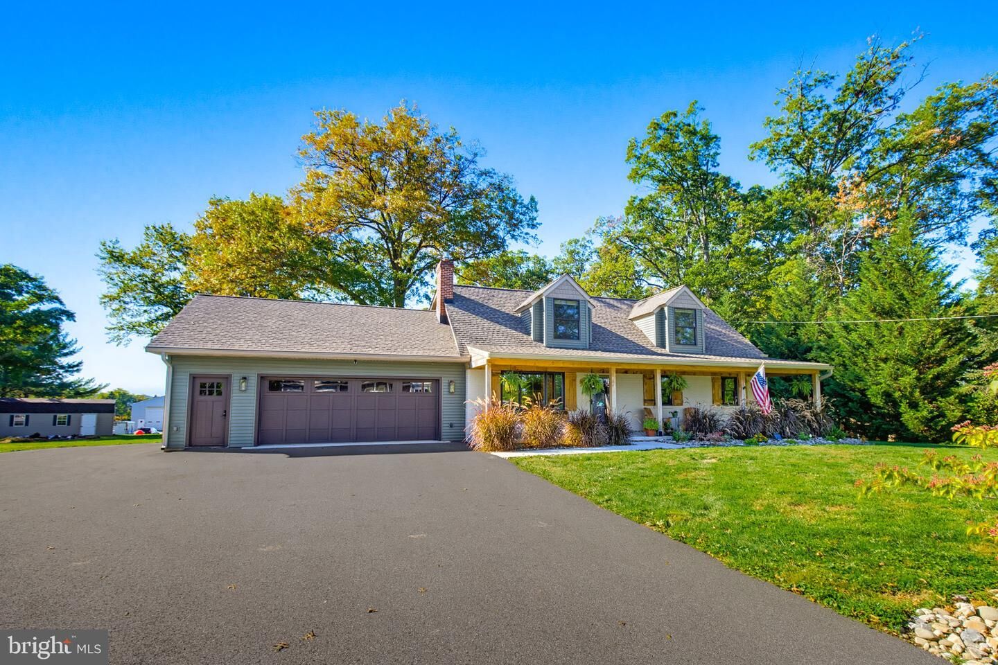 Property Photo:  145 Manor Church Road  PA 17512 
