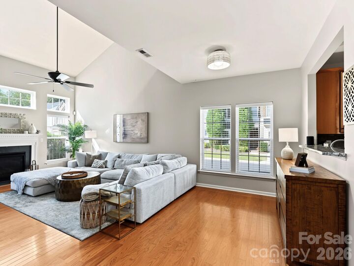 Property Photo:  5904 Union Pacific Avenue  NC 28210 