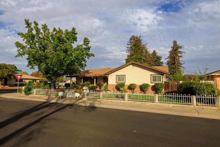 Property Photo:  1312 Allen Court  CA 95350 