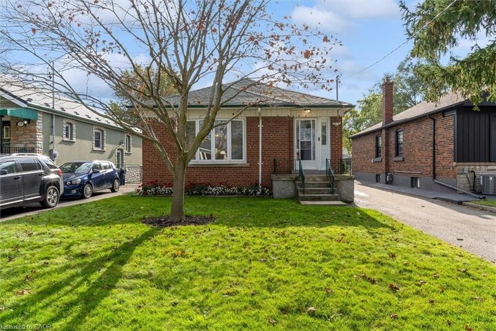 Property Photo:  24 Muldrew Avenue  ON M1R 1X5 