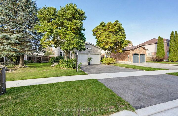 Property Photo:  1180 Oriole Crescent  ON L9S 2A9 