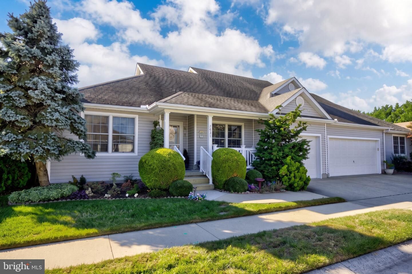 Property Photo:  1027 Caravan Way  MD 21804 