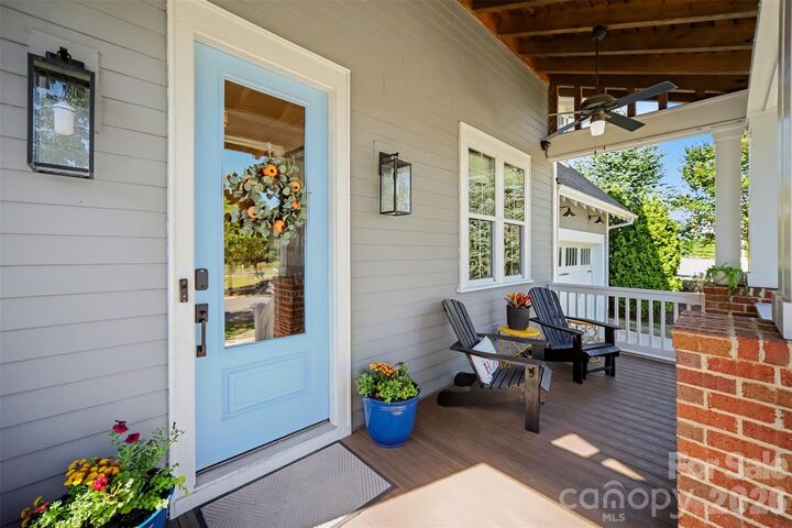 Property Photo:  206 June Bug Lane  SC 29708 