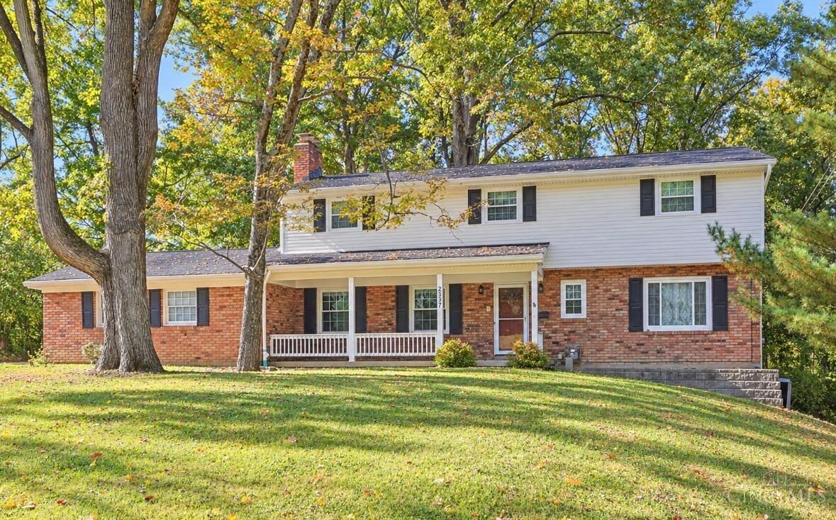 Property Photo:  2537 Elmdale Drive  OH 45230 