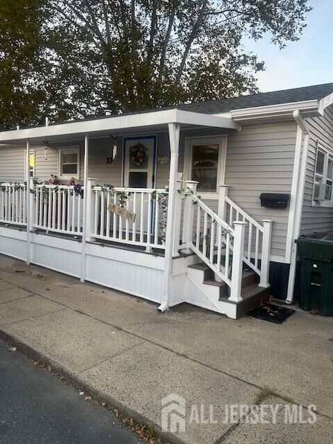 Property Photo:  33 Freddie Avenue  NJ 07001 