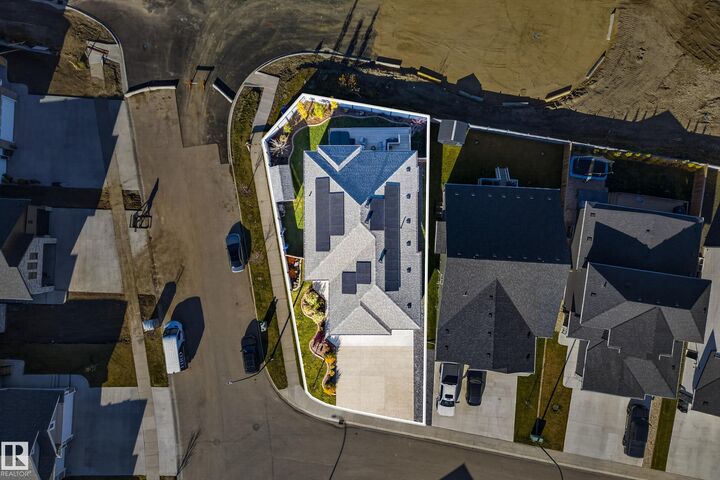 Property Photo:  45 Darby Crescent  AB T7X 0E6 