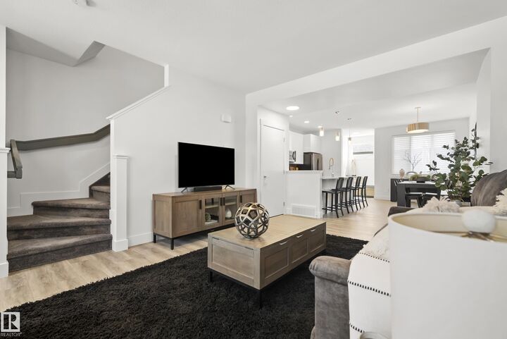 Property Photo:  175 Kinglet Boulevard NW  AB T5S 0S6 