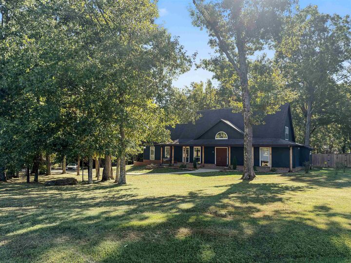 Property Photo: 9333 Miranda Dr MS 38654
